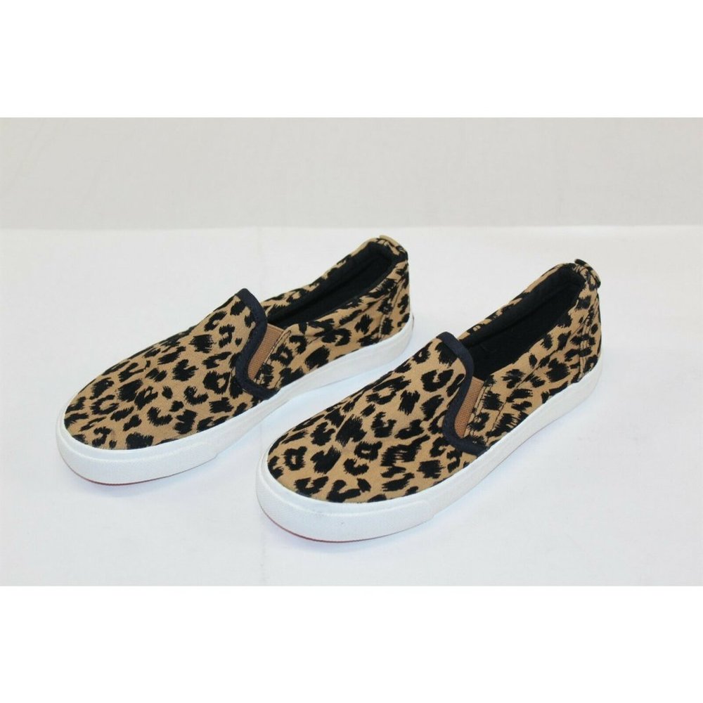 Sneakers Leopard Print Slip On Flats Size 6.5